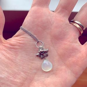 🔥 BUNDLE FOR DISCOUNT! Sterling Silver & Chalcedony Pendant on Chain